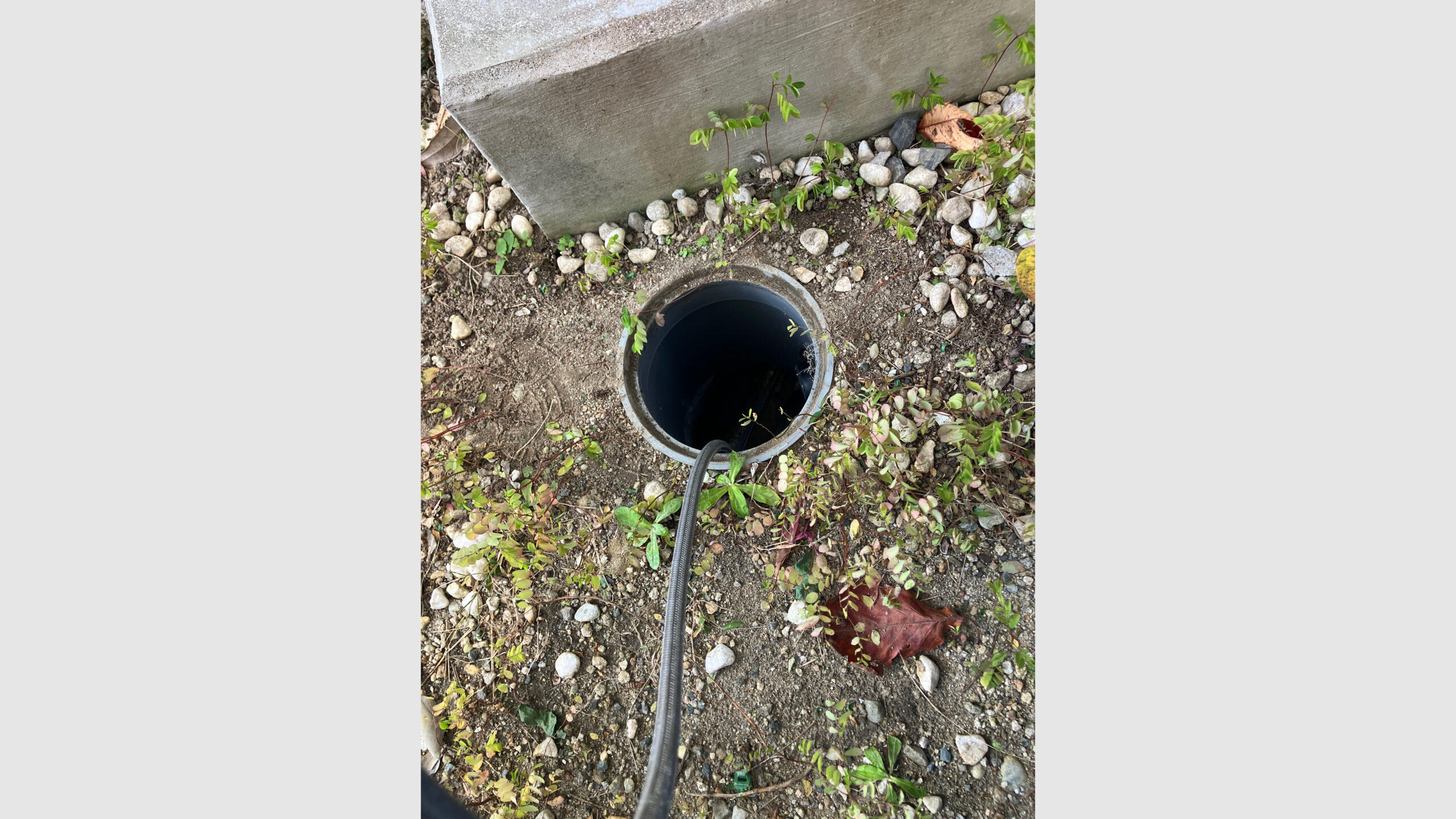 キッチン排水管の詰まり除去工事