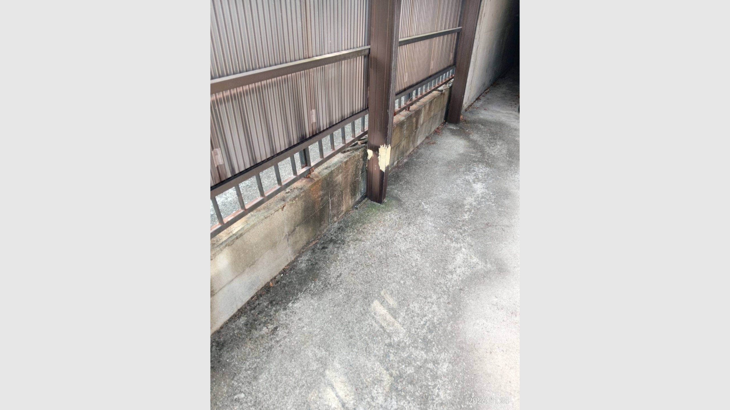 カーポートの波板貼り替え・柱補強工事